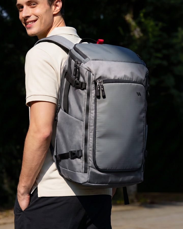 Handgepäck Rucksack 40L, TSA Freundlich Groß Reiserucksack Spritzwassergeschützt Travel Backpack für 17 Zoll Laptop, BPX